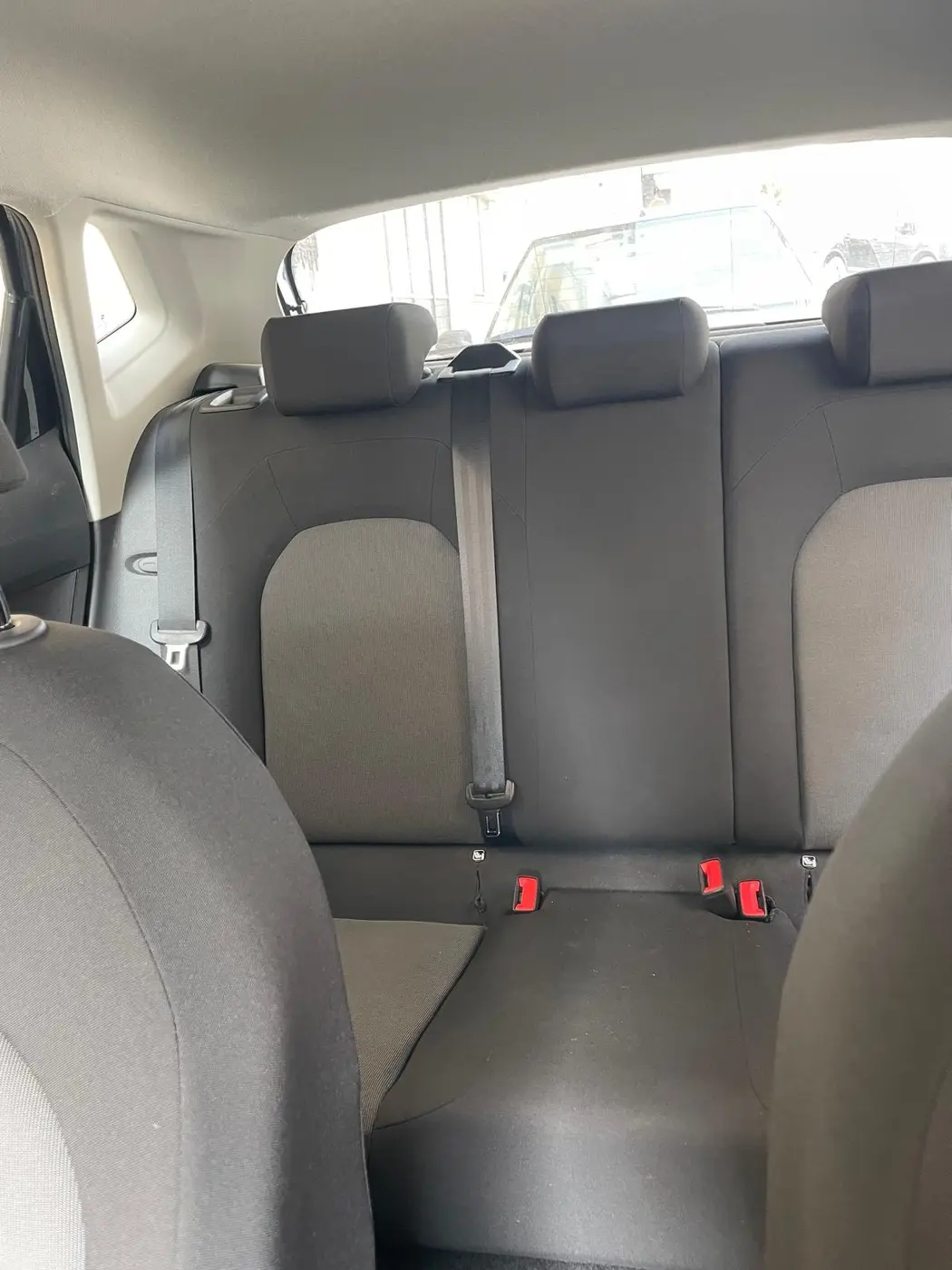 SEAT Ibiza  1.0 TSI Reference — fotografia 7